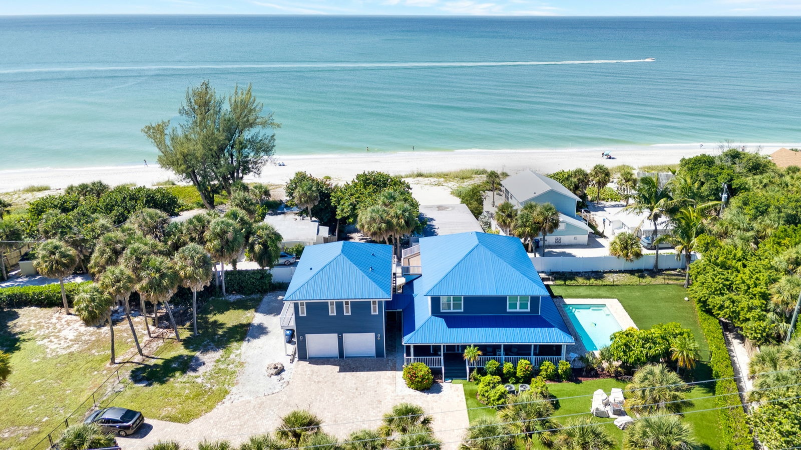 Aerial view of Blue Iguana Estate between the Gulf and the key