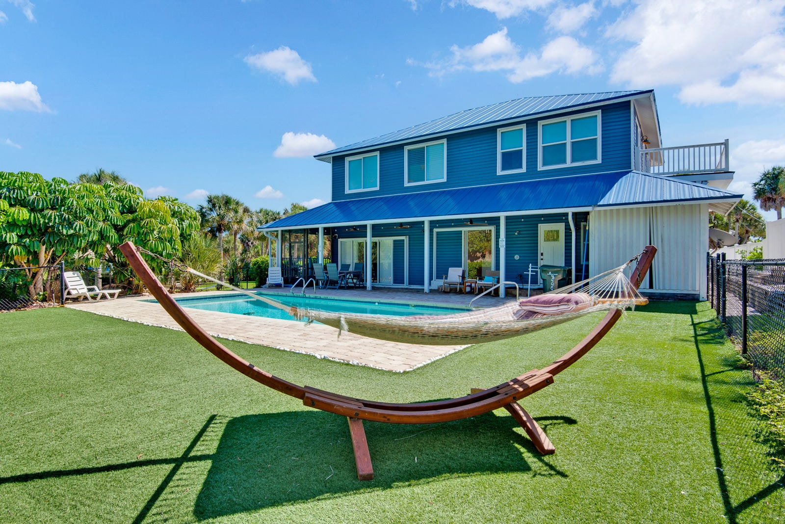 Hammock beside the private pool at Blue Iguana Estate